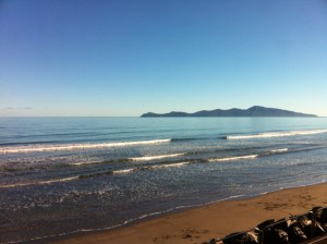 kapiti from paekakariki